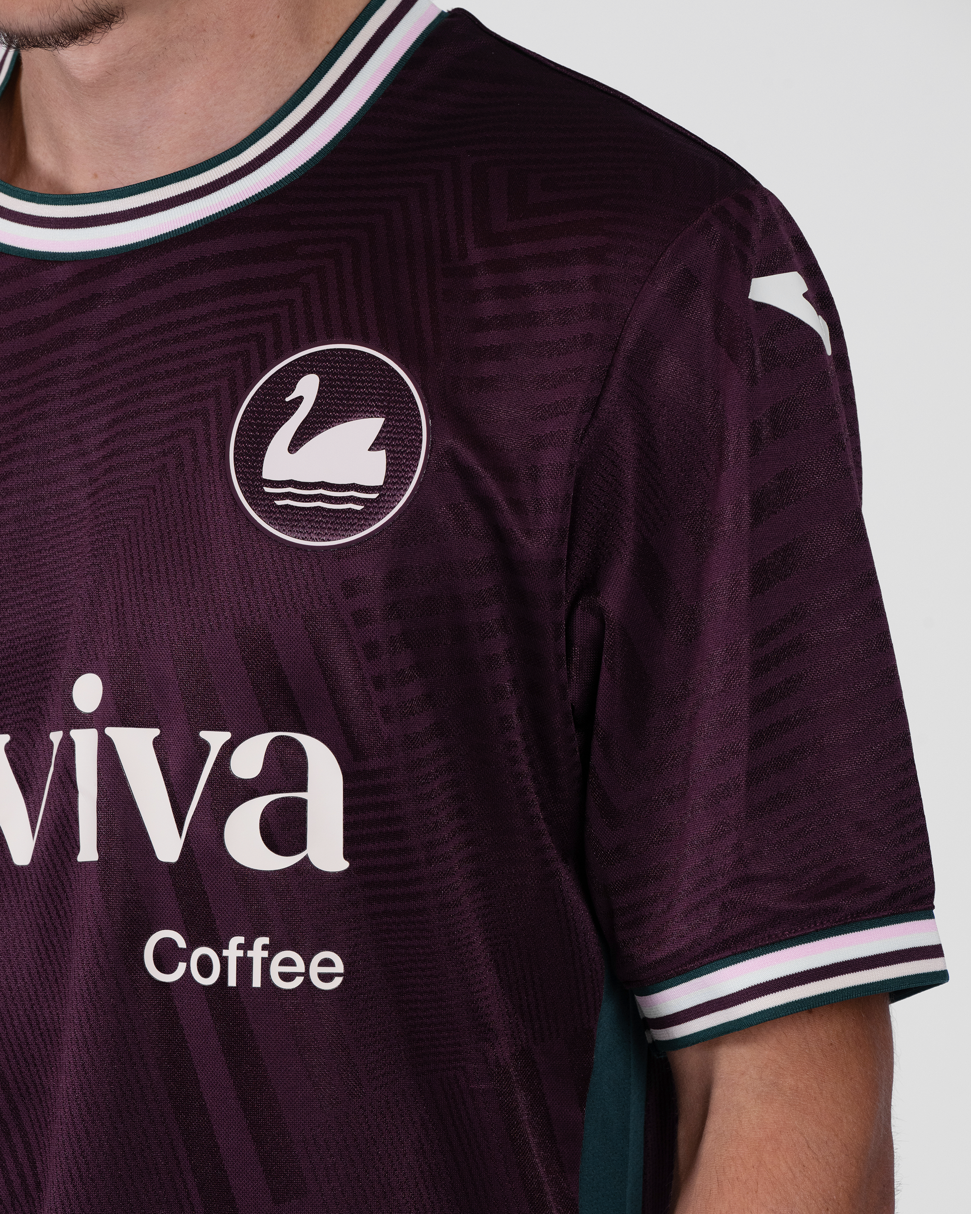 Adult Away Shirt 2025/26