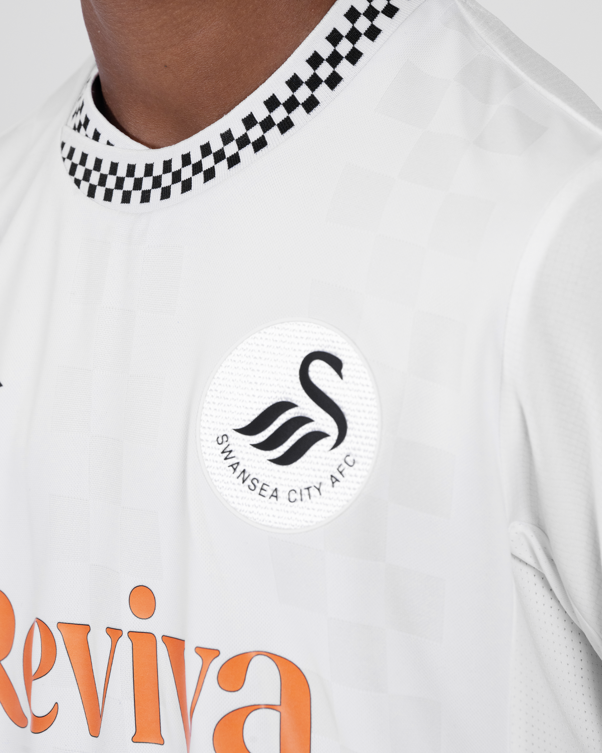 Junior Home Shirt 2025/26