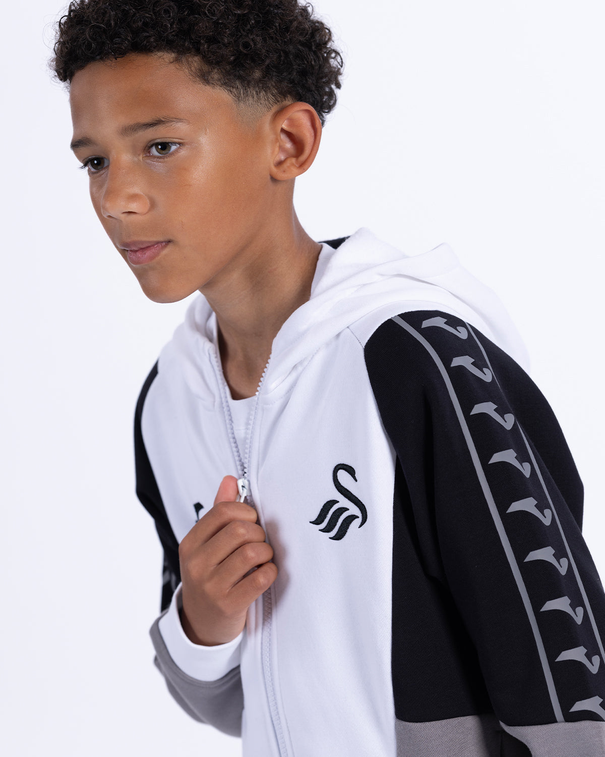 Junior Travel Jacket 2026/27 - White