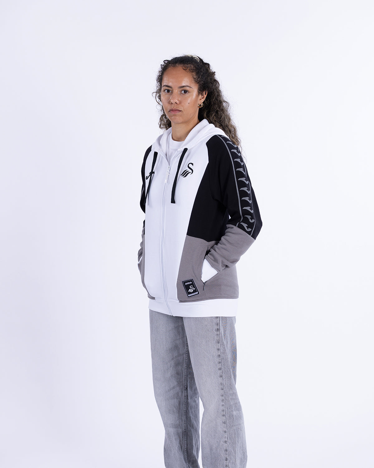 Travel Jacket 2026/27 - White