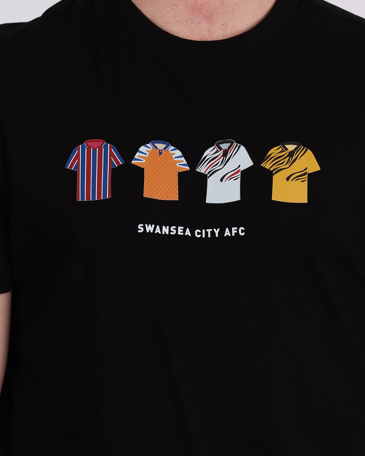 90's Retro T-Shirt - Black