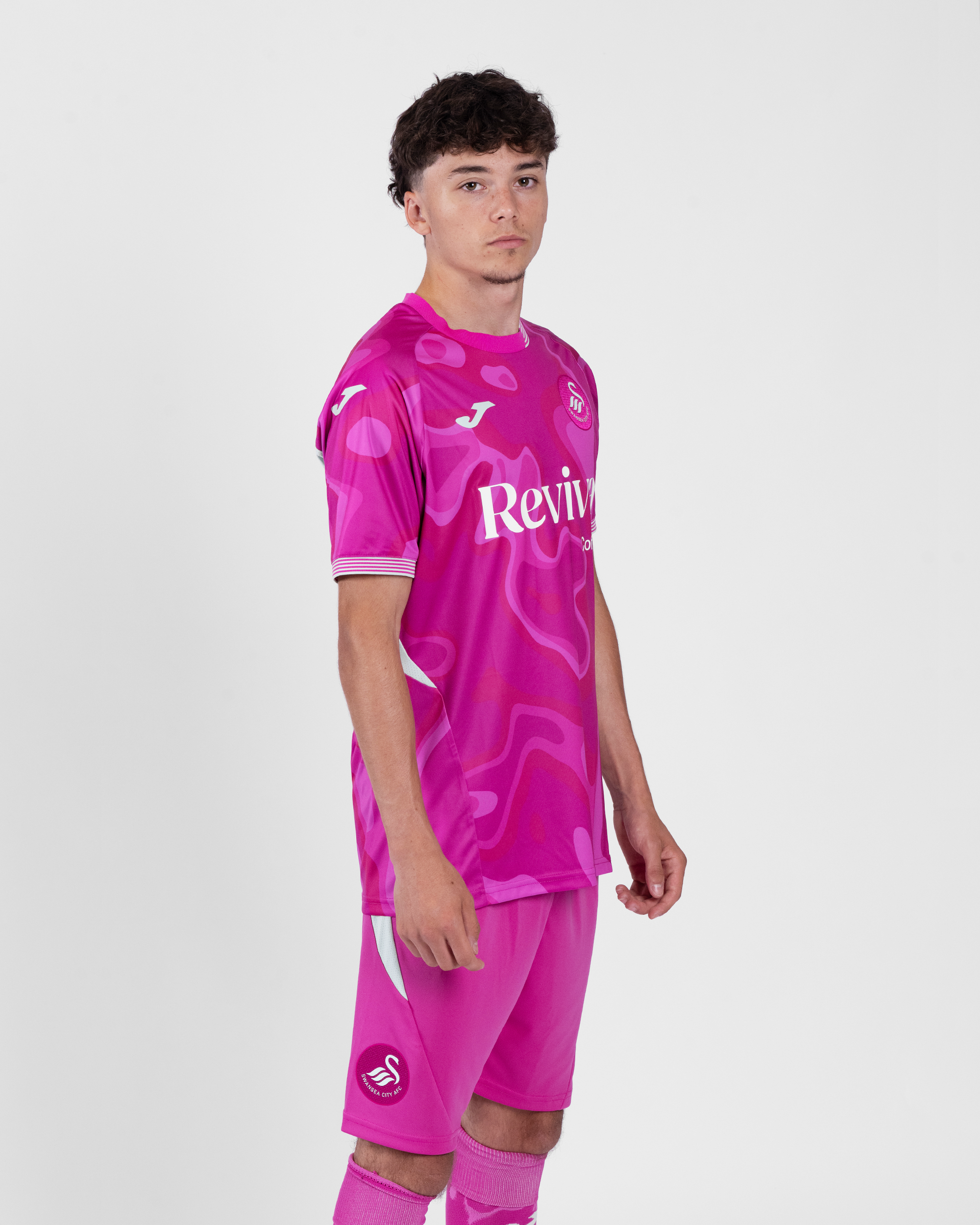 Adult Keeper Shirt 2025/26 - Pink