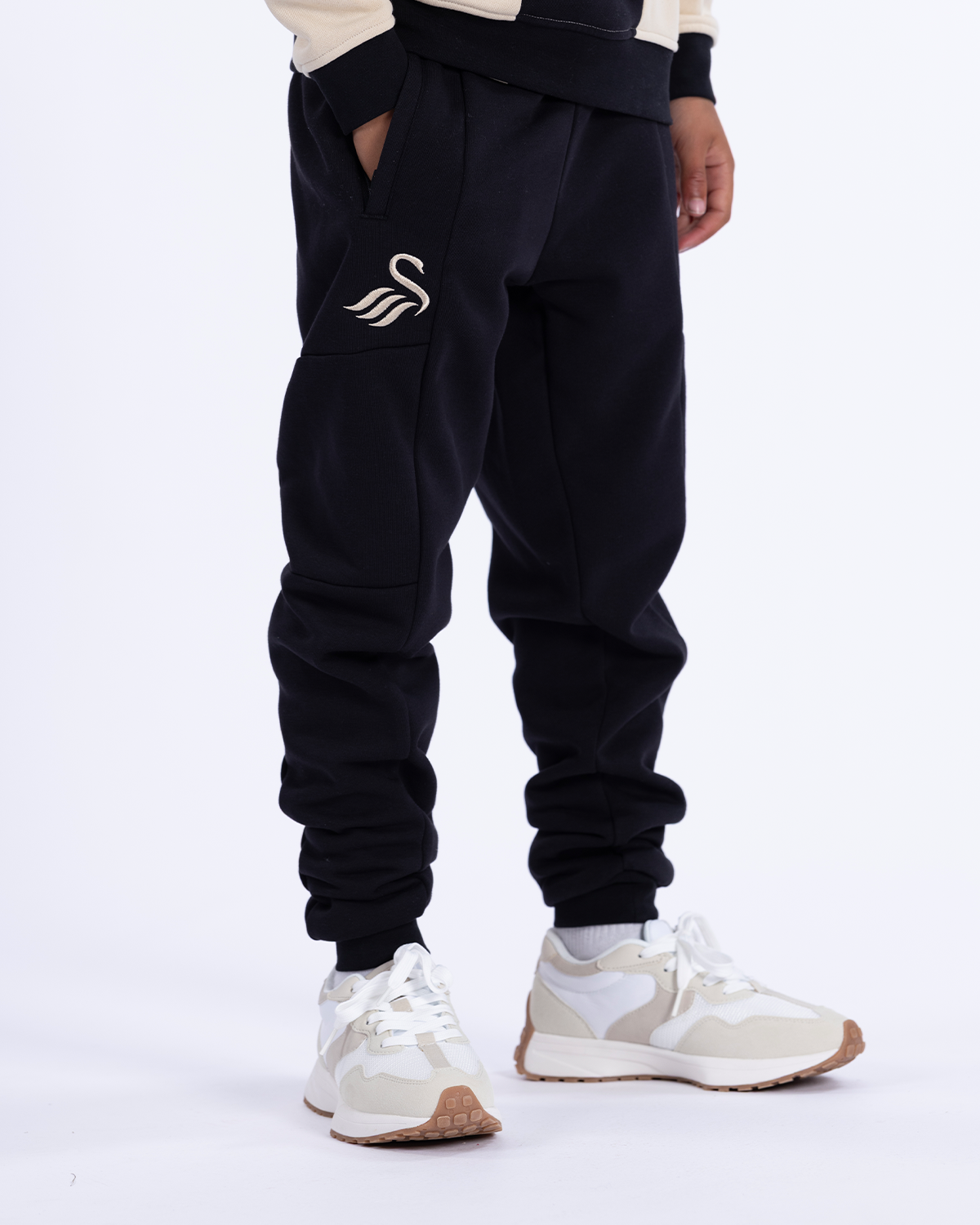 Junior Travel Pants 2026/27 - Black