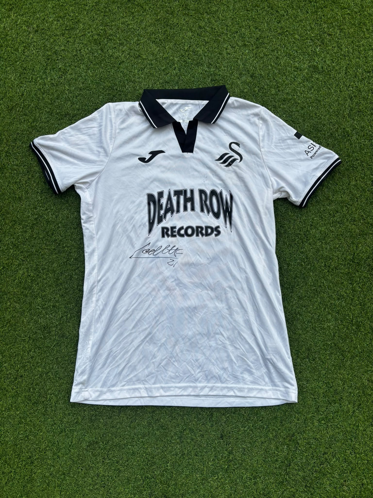 Match-worn Signed Death Row Pre-Season Shirt - Walta 21