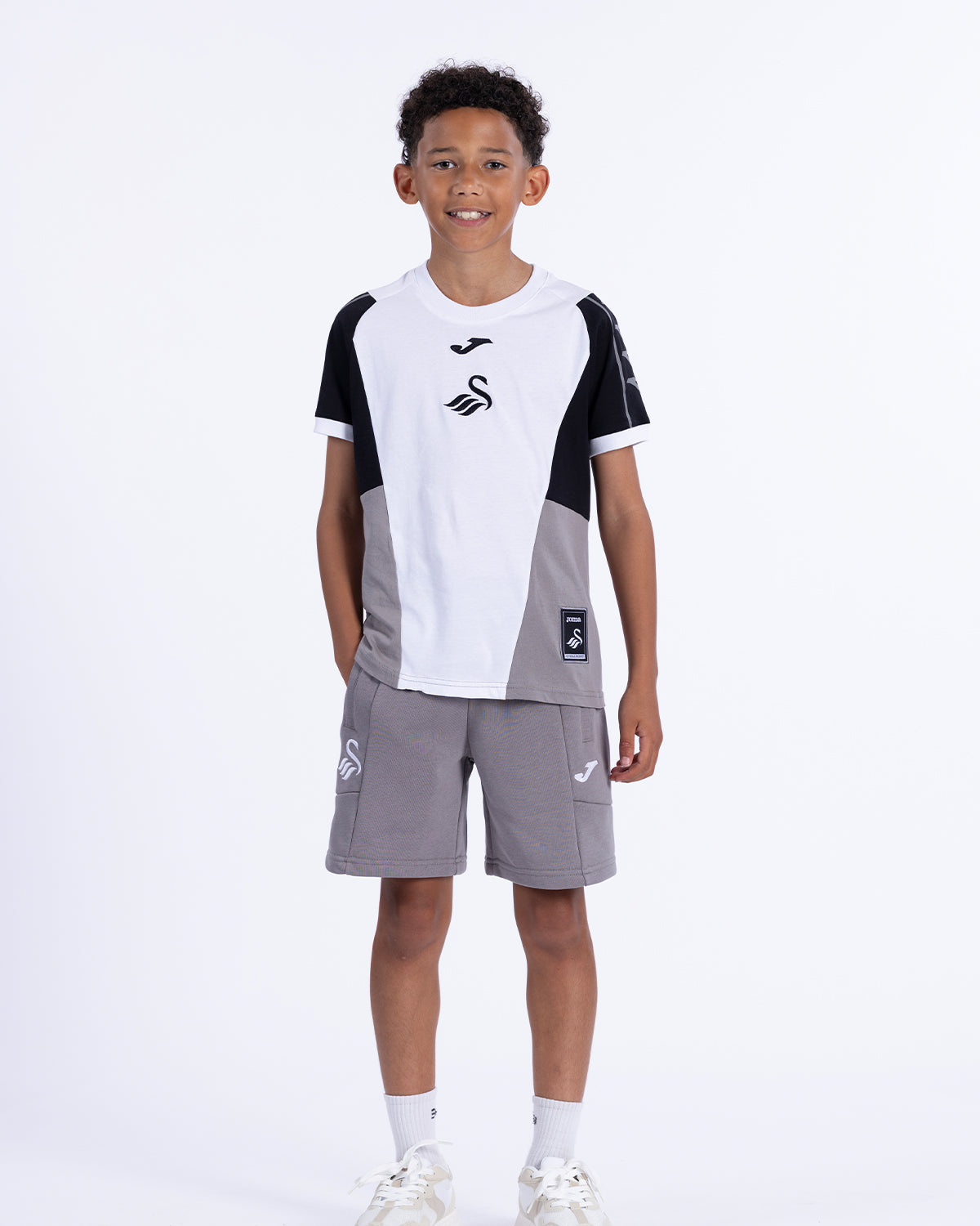 Junior Travel T-Shirt 2026/27 - White