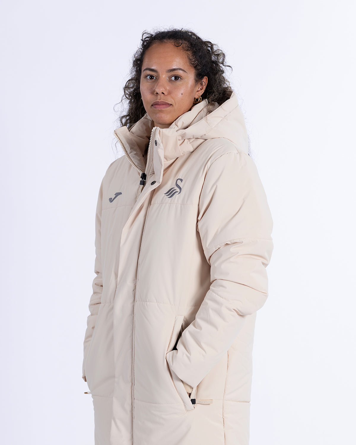 Travel Anorak 2026/27 - Wood Ash